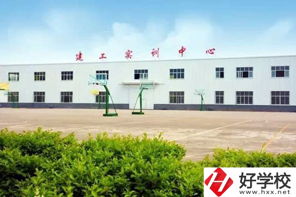 懷化有沒有五年制大專？可以學(xué)哪些專業(yè)？