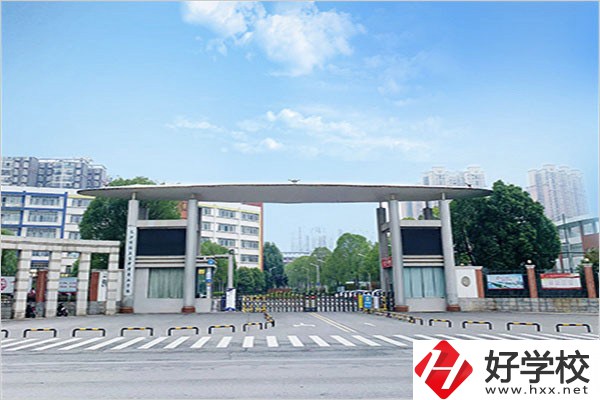 長沙有衛(wèi)校招收初中生嗎？有哪些條件？
