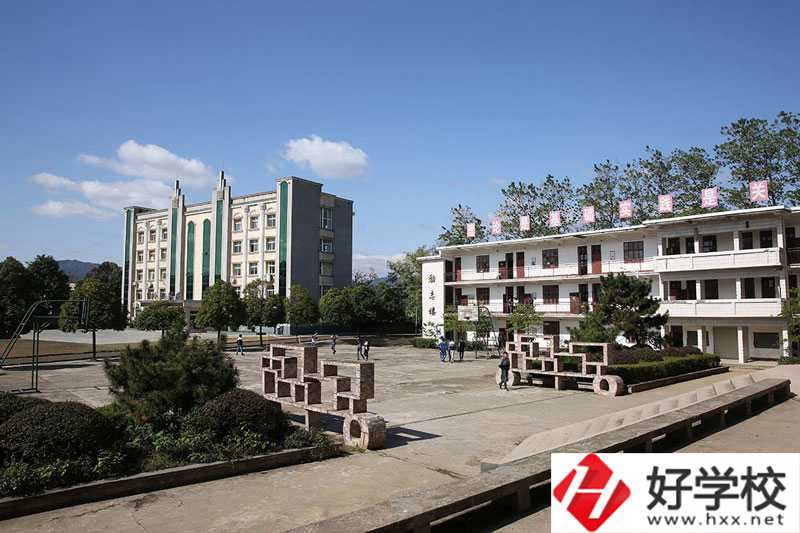 溆浦縣職業(yè)中等專業(yè)學(xué)校學(xué)什么容易就業(yè)？