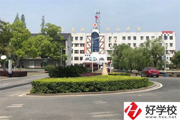 湘潭設(shè)有大專中職部的學(xué)校有哪些？有什么辦學(xué)特色？