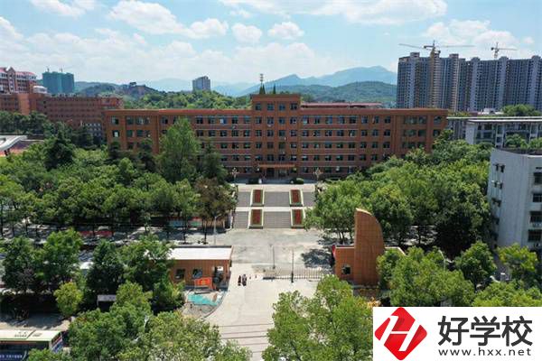 婁底哪些職校設(shè)有中職部？有什么招生專業(yè)？