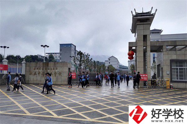 懷化哪些中職有繪畫專業(yè)？哪所更有優(yōu)勢？