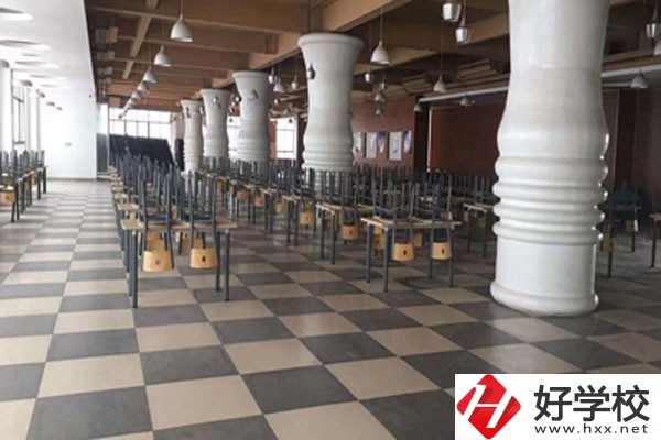 湖南曙光電子信息職業(yè)技術(shù)學校辦學條件如何？