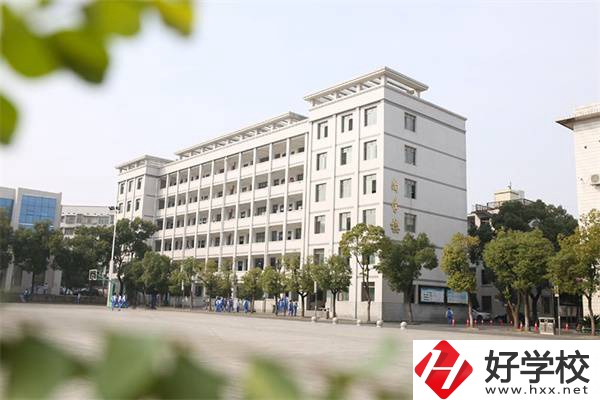 益陽有五年制幼師學(xué)校嗎？當(dāng)幼師有前途嗎？