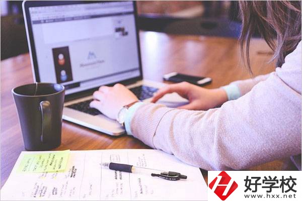 上湖南的中職要實習(xí)嗎？中職學(xué)校為什么要實習(xí)？