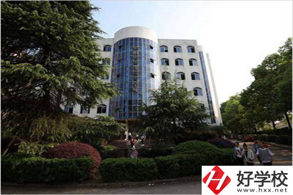 湖南排名前三的藝術(shù)中專是哪些？藝術(shù)專業(yè)可以升學嗎？
