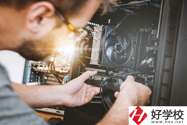 懷化市商貿經濟管理學校有什么特色？專業(yè)有哪些？