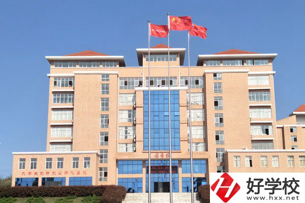 冷水灘有哪些技工學(xué)校？辦學(xué)條件怎么樣？