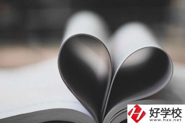 郴州綜合職業(yè)中專學校有什么專業(yè)？招生對象是什么？