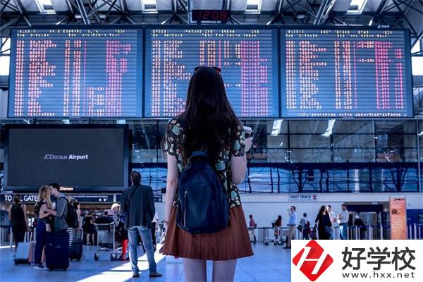 衡陽空乘中專哪幾所比較好？有什么辦學(xué)特色？