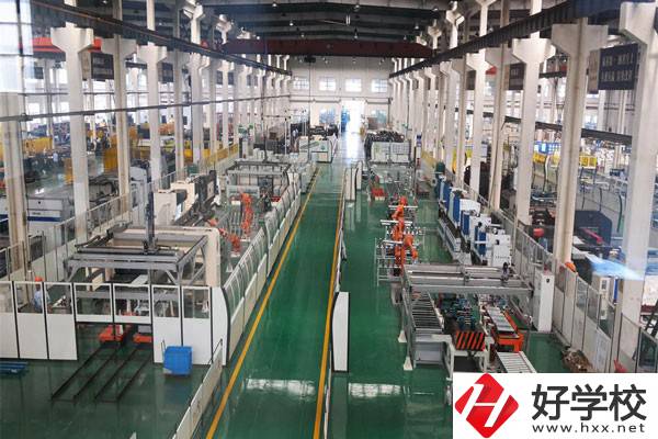 衡陽市蔡倫科技中等職業(yè)學(xué)校有哪些專業(yè)？辦學(xué)特色有哪些？