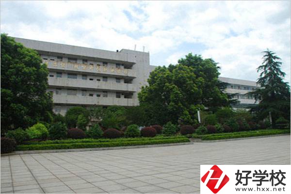 郴州市哪個職校有高考班？報(bào)名條件是什么？