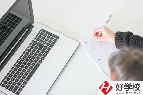 辰溪縣中等職業(yè)學(xué)校好不好？宿舍環(huán)境怎么樣？