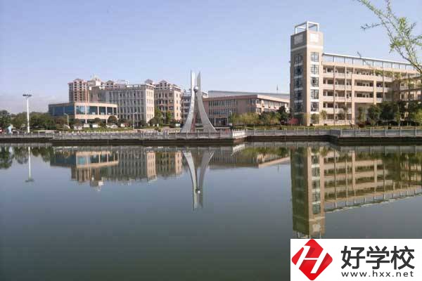 寧鄉(xiāng)職業(yè)中專學(xué)校有哪些辦學(xué)特色？