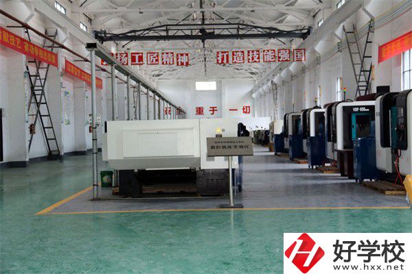 張家界有哪些公辦技校？公辦技校免學(xué)費(fèi)嗎？