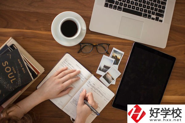衡陽市鐵路運輸職業(yè)學(xué)校好不好？宿舍怎么樣？