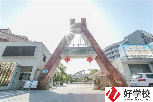 株洲醴陵哪所職校比較好？有什么專業(yè)？