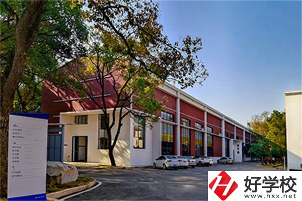 湖南初中沒(méi)畢業(yè)可以讀技校嗎？有哪些技?？梢赃x擇？