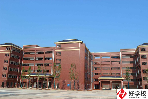 湖南省湘北職業(yè)中專學(xué)校怎么樣？