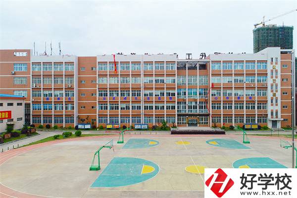 湖南有哪些推薦的民辦中專？特色專業(yè)是什么？