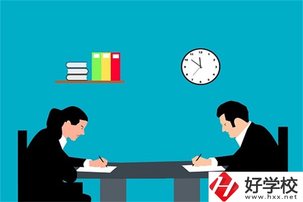 湖南職高高考班和普通班有什么區(qū)別？高考班學(xué)什么？
