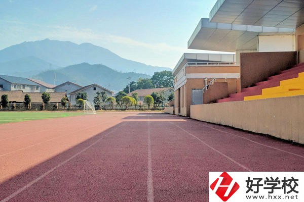 湖南省中南藝術(shù)學(xué)校怎么樣？怎么去？