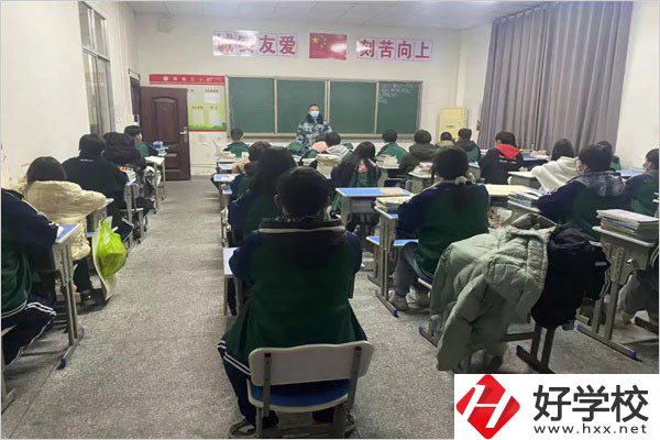 湖南華航鐵路科技技工學校的校園管理如何？