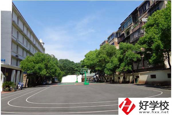 衡陽(yáng)烹飪中等職業(yè)學(xué)校怎么樣？廚師專業(yè)好不好？