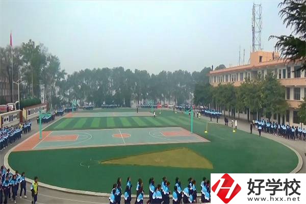 懷化分?jǐn)?shù)低可以讀的公辦中專有哪些？專業(yè)好就業(yè)嗎？