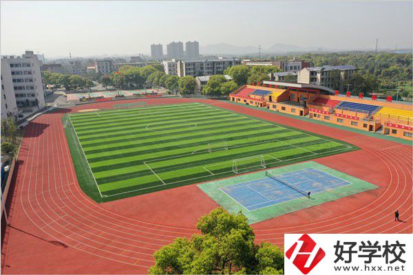 長沙市望城區(qū)職業(yè)中等專業(yè)學校的師資力量如何？