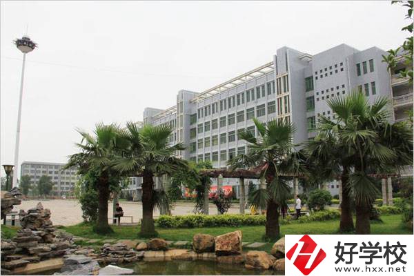 湘軍的“搖籃”是衡陽哪所技校？學(xué)校招收初中生嗎？