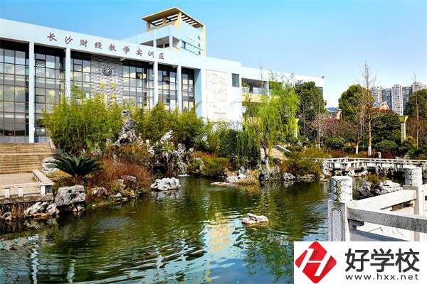 長沙初中畢業(yè)生怎么填報中專志愿？有什么中專推薦?