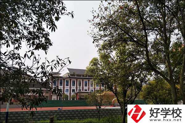 邵陽電商中專有哪些？管理如何？