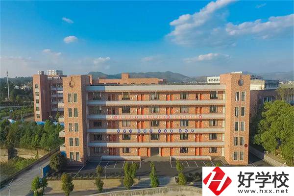 武岡市職業(yè)中專學校管理模式是怎樣的？口碑如何？