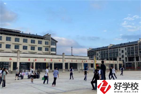 新化縣湘印中等職業(yè)學校地址在哪？招什么樣的學生？