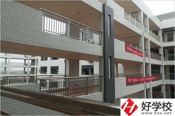 衡東縣職業(yè)中專怎么樣？學校地址在哪？