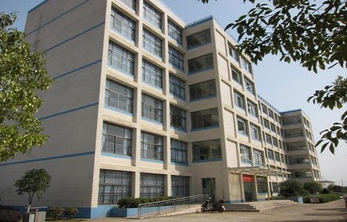 荊州市工業(yè)學校