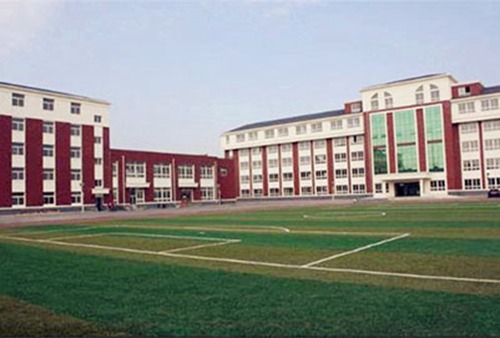宜賓核工業(yè)職業(yè)大學(xué)條件怎么樣？