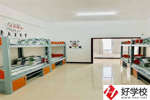 湖南曙光科技技工學(xué)校有助學(xué)政策嗎？有哪些招生專業(yè)？