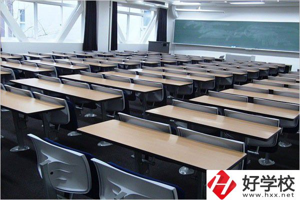 懷化有哪些公辦中專？可以學(xué)什么特色專業(yè)？