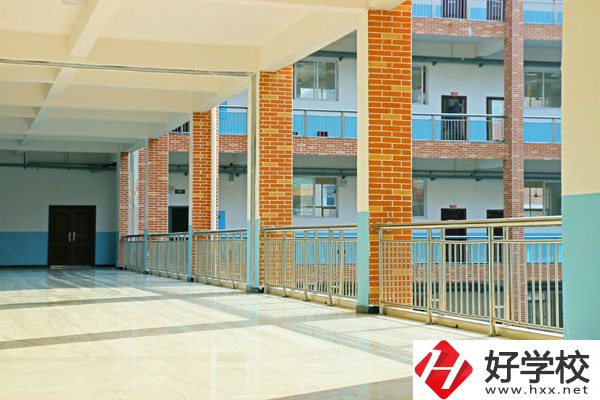 永州師范高等?？茖W(xué)校、湖南九嶷職業(yè)技術(shù)學(xué)院