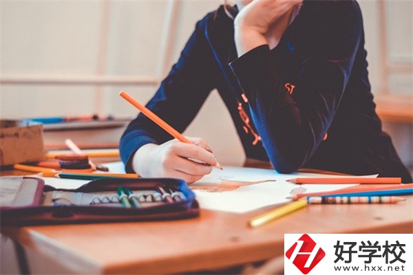 在邵陽上中專需要哪些條件？有什么學(xué)校選擇？