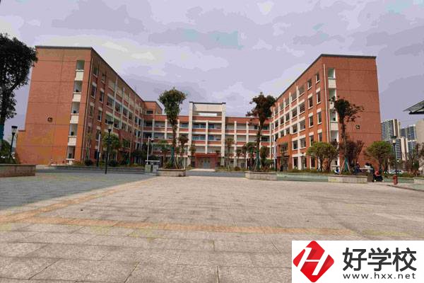 邵陽(yáng)市體育運(yùn)動(dòng)學(xué)校的招生要求有哪些？