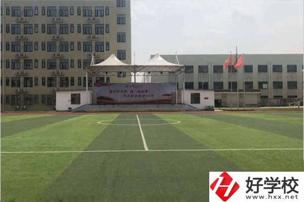 南縣創(chuàng)意職業(yè)技術(shù)學(xué)校有哪些辦學(xué)特色？值得選擇嗎？