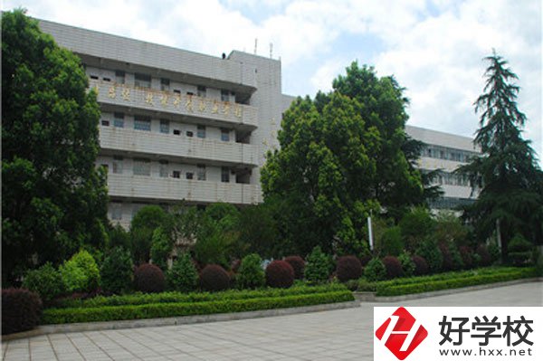 湖南省郴州市第一職業(yè)中等專業(yè)學校有什么專業(yè)？
