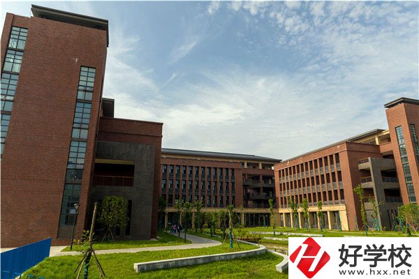 常德汽車機電學(xué)校汽車類專業(yè)就業(yè)前景如何？