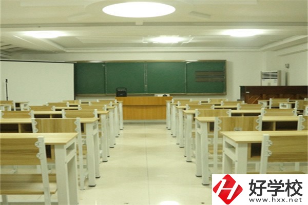 想學(xué)音樂可以考慮長(zhǎng)沙哪些職高？