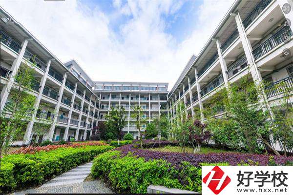 湘西有什么中專開設有“2+3”的專業(yè)？對口高職是哪所？