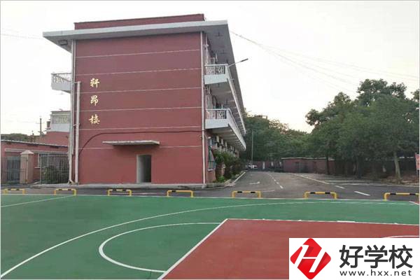 開元職業(yè)技術(shù)學(xué)校的優(yōu)點(diǎn)有哪些？