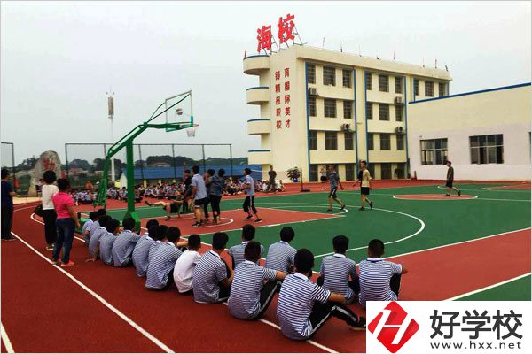 株洲海事職業(yè)學(xué)校有學(xué)費(fèi)減免政策嗎？有哪些報(bào)考要求？
